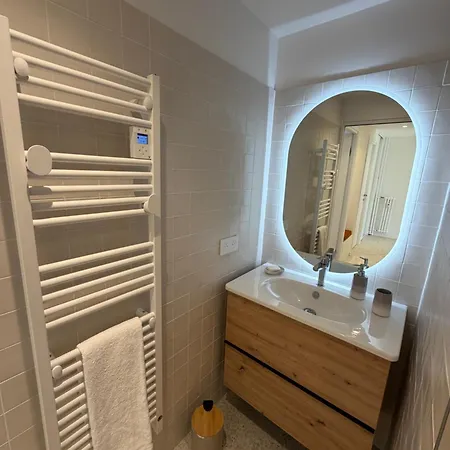 Cozy 2br Flat 10 Min To Centre
